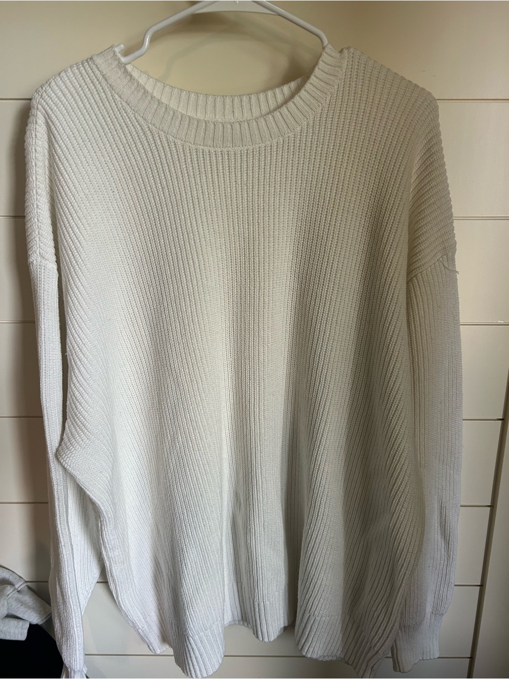 Hollister Ivory Ribbed Knit Crewneck